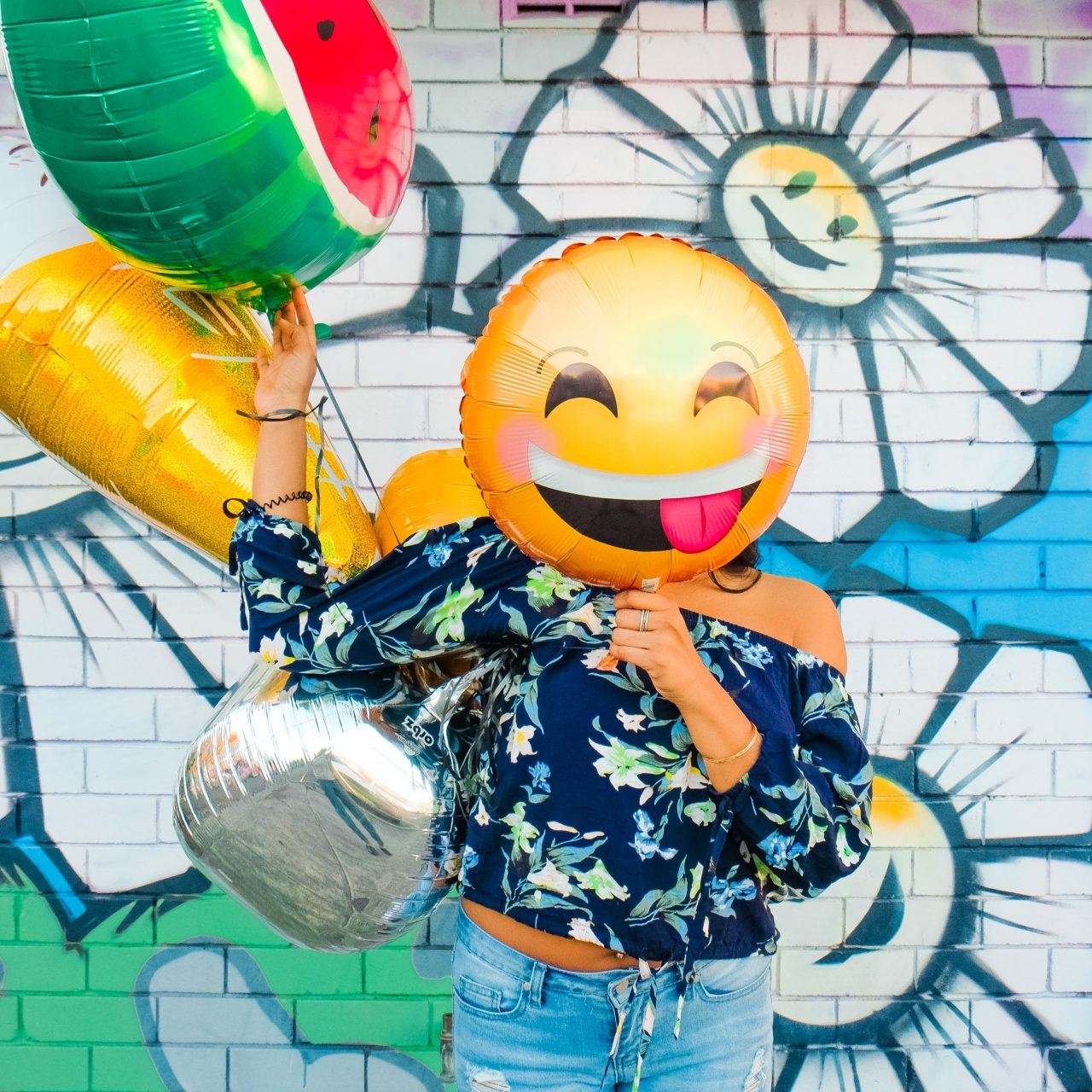Why you Need Emojis in Your Social Media Communication?